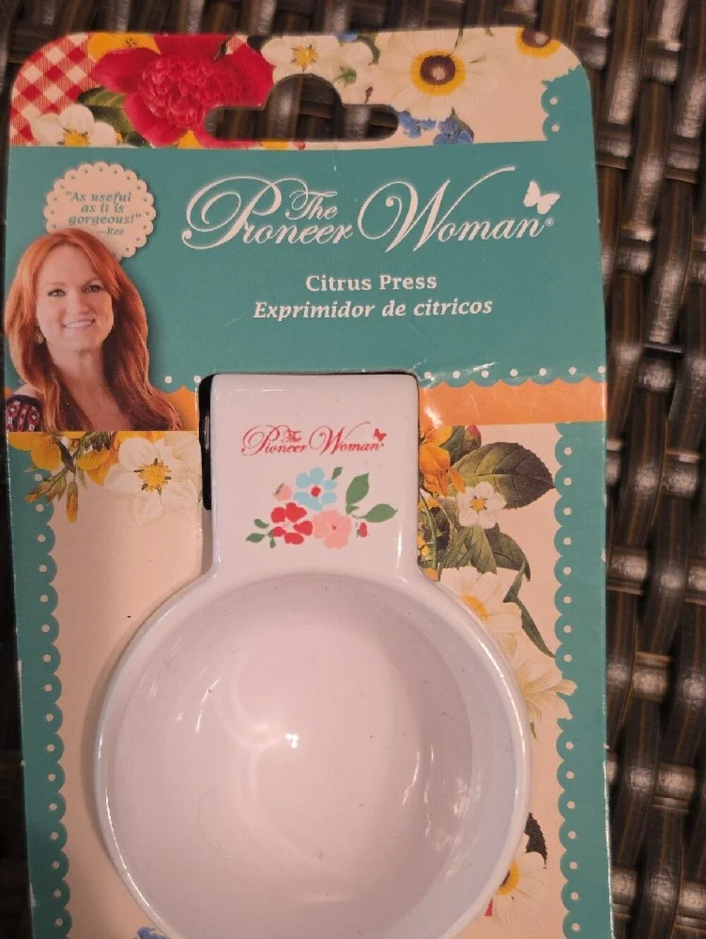 The Pioneer Woman Citrus Press New